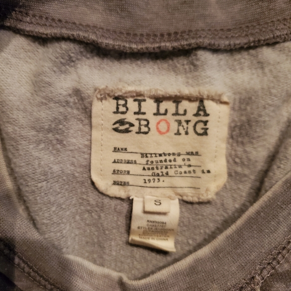 4/$20 Billabong Soft Gray Striped Sweatshirt with Front Pocket, Size S - Picture 2 of 4